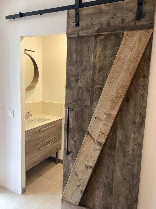 Appartement Centre Ville Quimper Avec Terrasse Екстер'єр фото